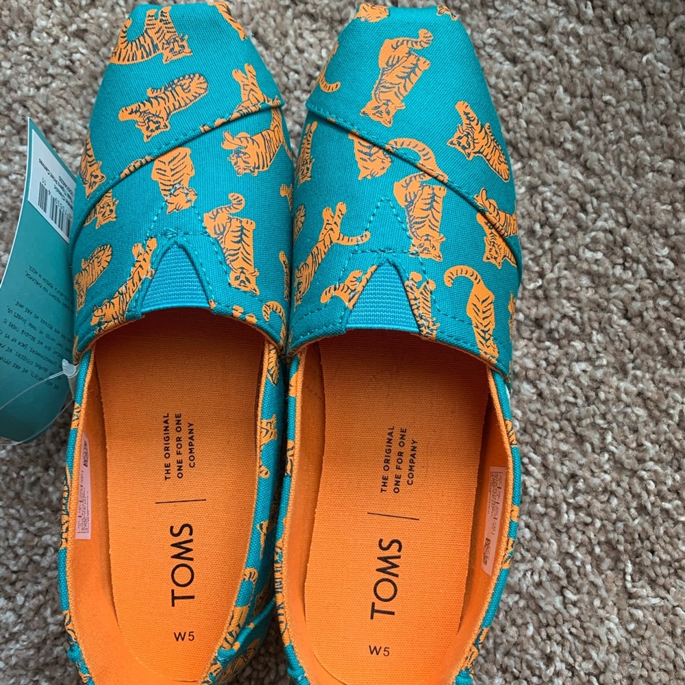 Nib Tiger Toms